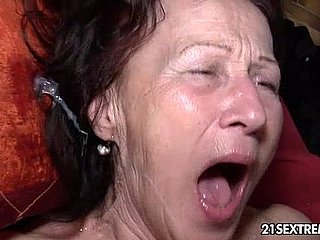 Granny Spiel