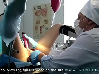 สาวตรวจสอบที่นรีแพทย์ - การสำเร็จความใคร่พายุ