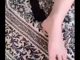 فوت جاب توسط بانو لیلا با جوراب پاران