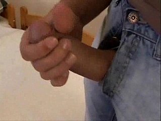 Prima volta che giovani e bellezza vergine