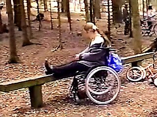 Handicapped girl is hush sexy.flv