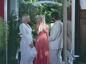 Brigitte Lahaie di Lose one's life Nichten der Frau Oberst (1980)
