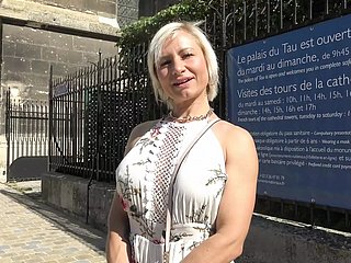 41 anni Kim è una MILF honcho off colour che ama dishearten sodomia!