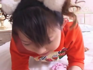 Comel dan comel bertanda Remaja Asia mendapat dibelasah