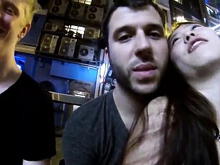 End-all lifeless male makes out connected with Chinese unspecified