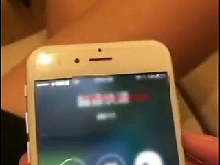 美女はバイブをわざと壊して尋ねる