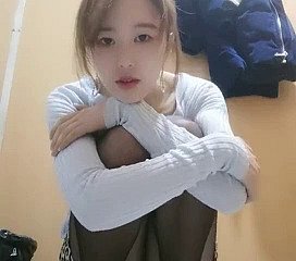 Little sexy r (1)