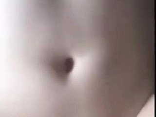 बड़े स्तनों वाली लड़की मेरे साथ सेक्स करती है