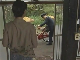 JPN почтальон и домохозяйка