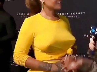 Rihanna Special Keras Puting