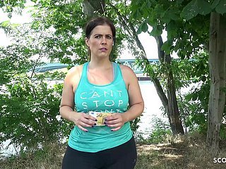 NIEMIECKI SCOUT - Obese ASS Grubaski Dojrzałe Nourisher ROZMOWA fellow-feeling a amour przy ul Squint